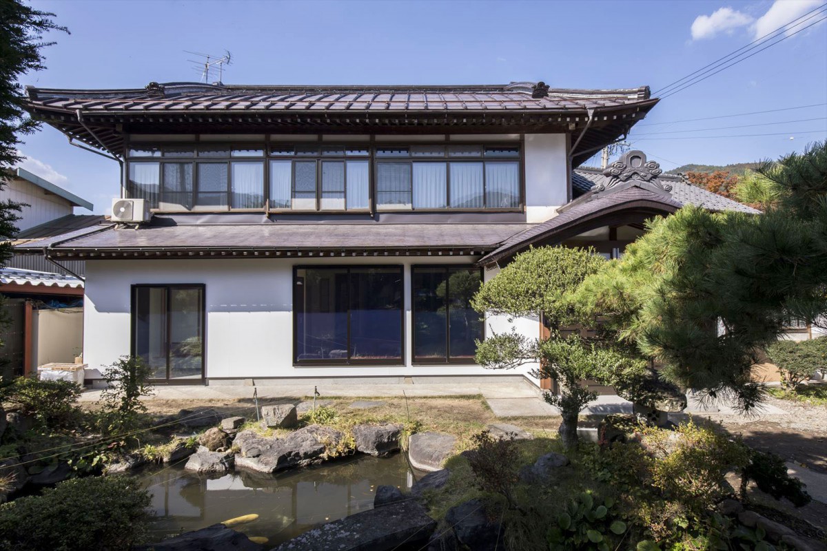 施工エリアは１階のみ。2階は旅館の情緒をそのままに、1階は耐震・断熱改修を伴い思い切った変化を。